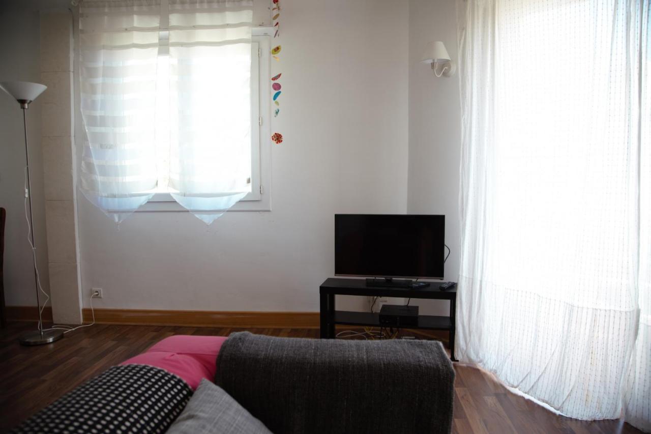 Laincel - Clim - Balcon Apartment Арл Екстериор снимка